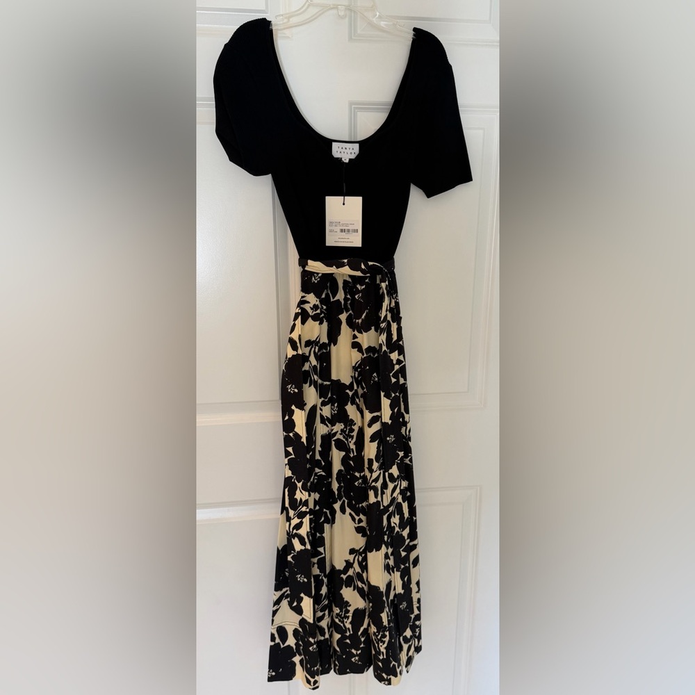 ✨ NWT Tanya Taylor Josephina Dress – Size M – Stunning Floral Skirt ✨ - Picture 5 of 9